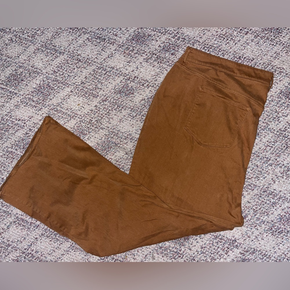 Flare plus size jeans!!